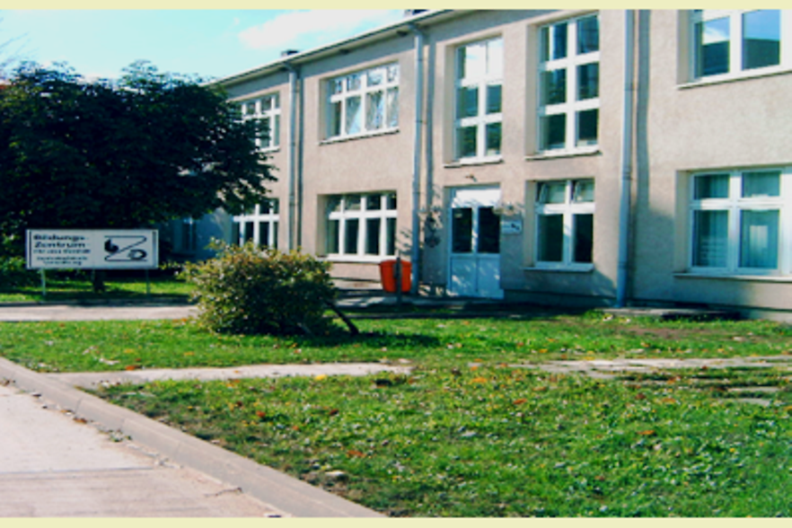 Das Bildungs-Zentrum-Deuna gGmbH.